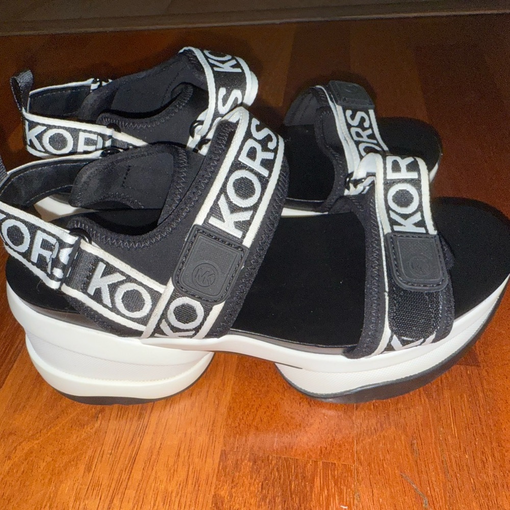 Michael Kors Black Sporty Sandals - Picture 2 of 3